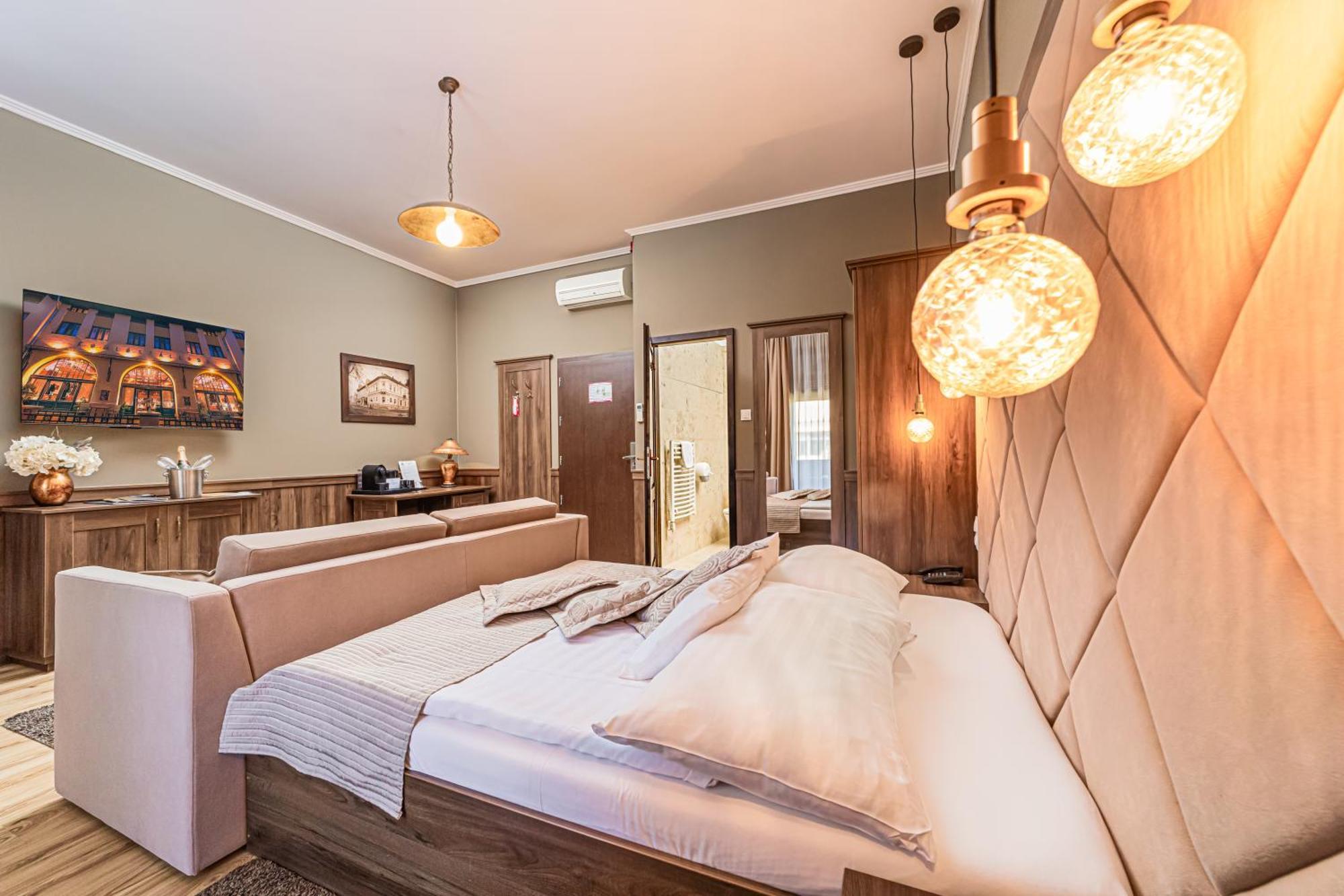 Komlo Hotel 久洛 外观 照片