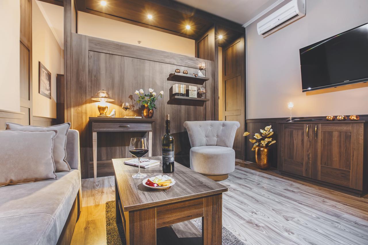 Komlo Hotel 久洛 外观 照片