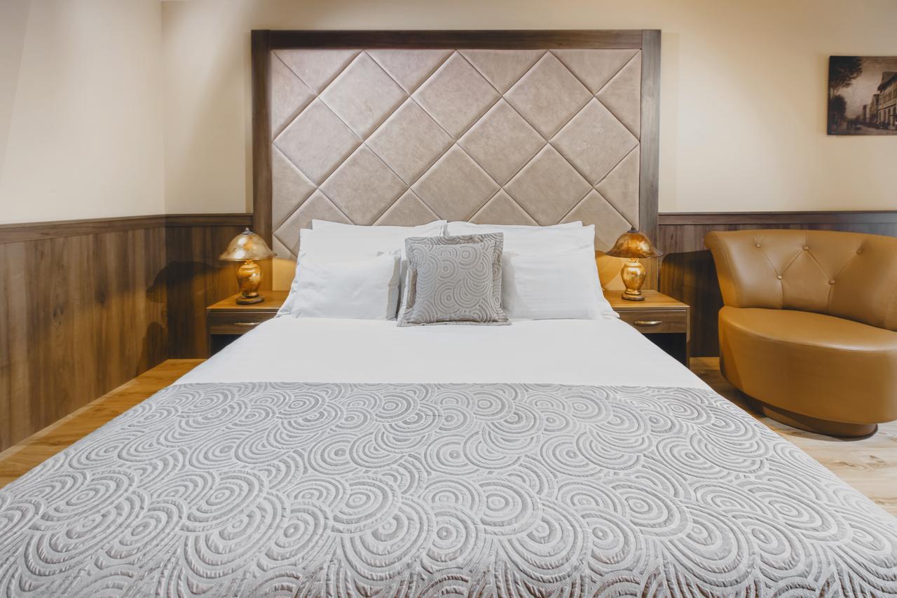 Komlo Hotel 久洛 外观 照片