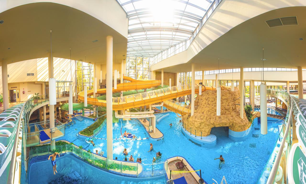 Komlo Hotel 久洛 外观 照片